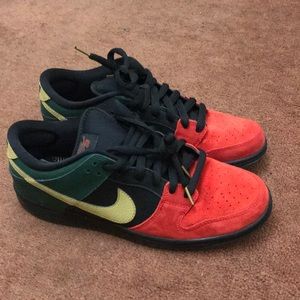 Nike SB black history month Dunks